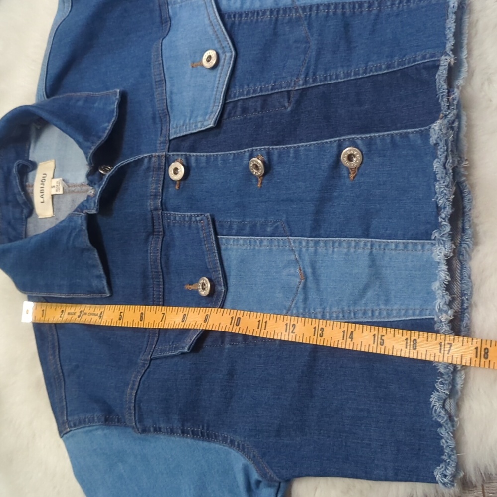 Labijou Two-Tone Patch Denim Jacket - image 8